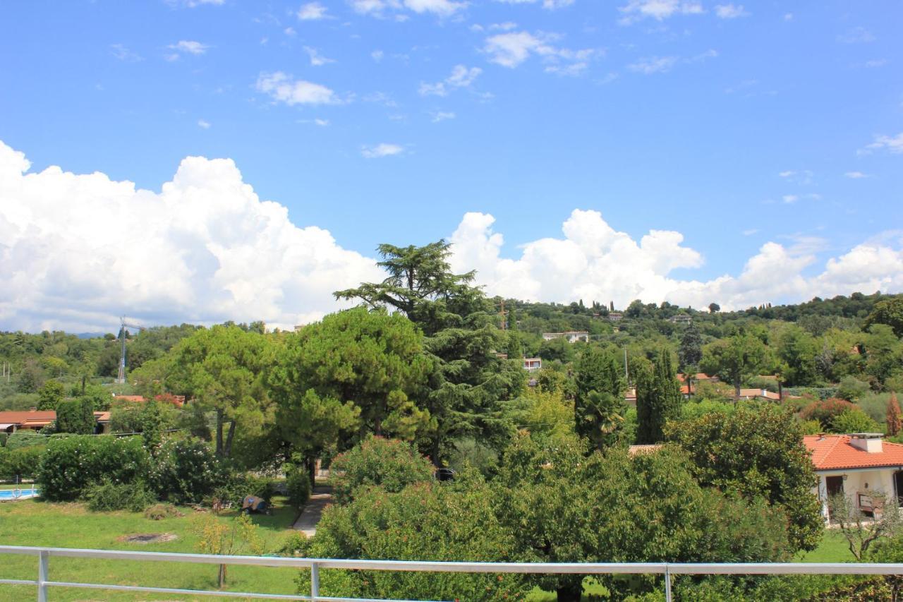 Villa Paradiso Del Garda Vista-Verde Бардолино Екстериор снимка